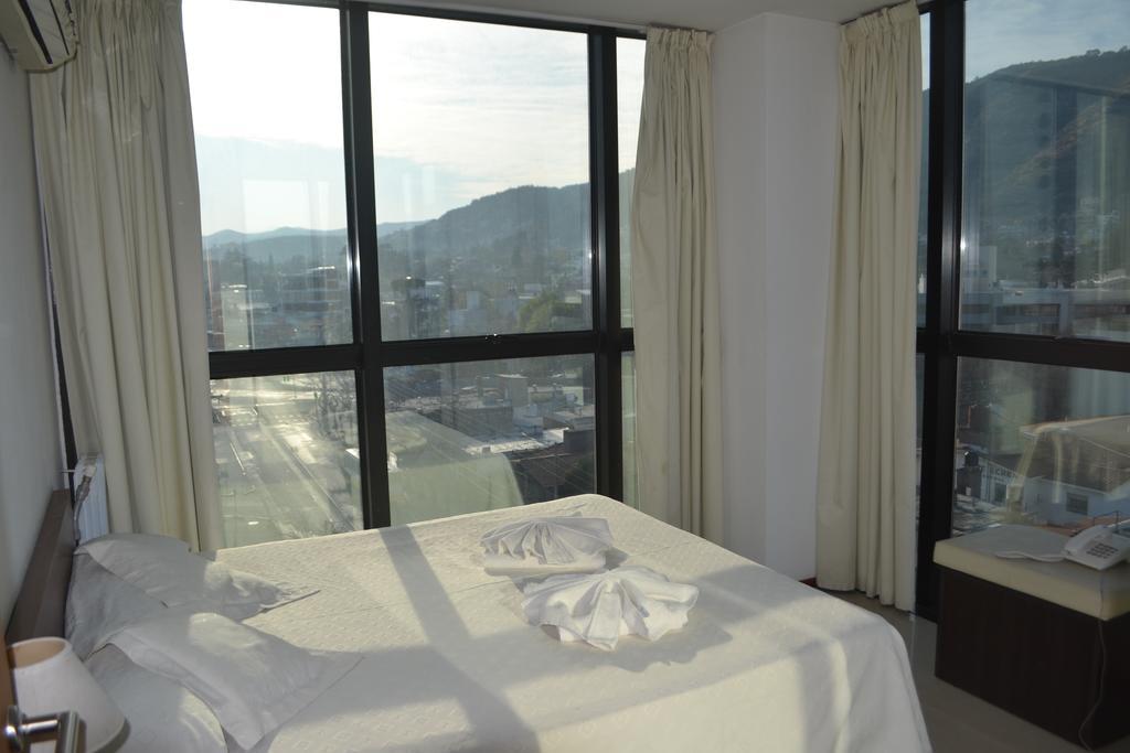 Aparthotel Riviera Tower 3*